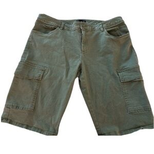 GAP cargo shorts, Bermuda length, size 12, army green